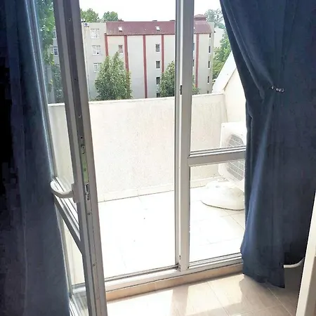 Gerber 3 Maisonette Eh شقة ساني بيتش